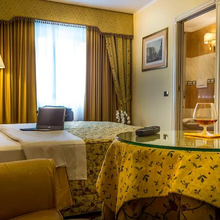 Hotel Lvg Collection - La Bussola Novara