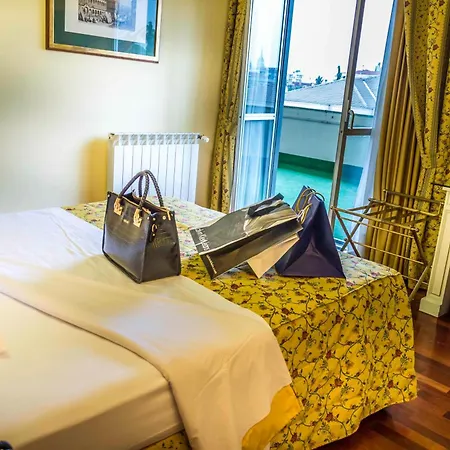 Hotel La Bussola 4*