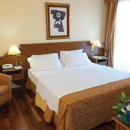 Lvg Collection - La Bussola 4*