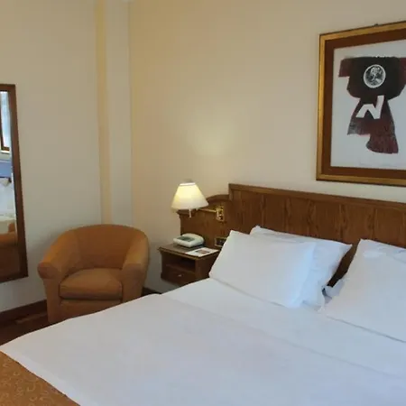 Hotel Lvg Collection - La Bussola Novara