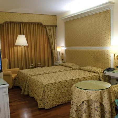 Lvg Collection - La Bussola 4* Novara