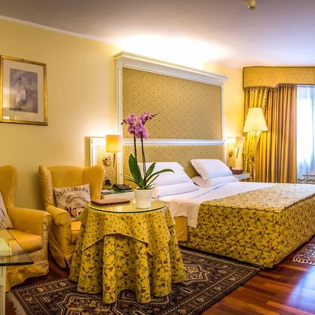 Hotel Lvg Collection - La Bussola Novara