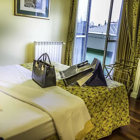 La Bussola 4* Novara