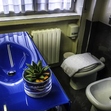 Lvg Collection - La Bussola Отель