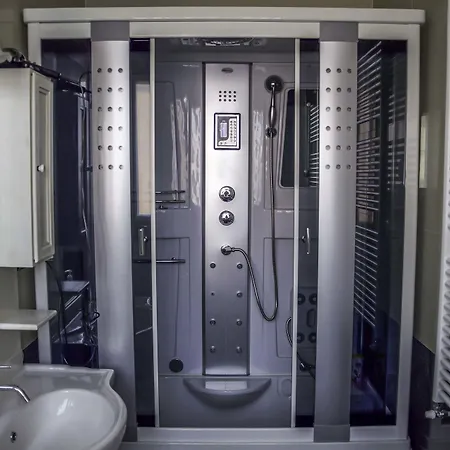 Lvg Collection - La Bussola Hotel 4*