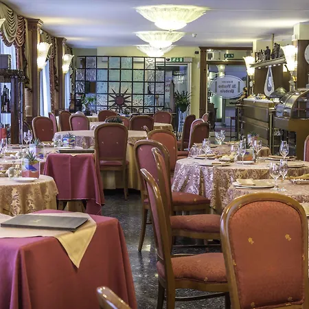 Lvg Collection - La Bussola Novara