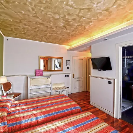 Lvg Collection - La Bussola Hotel Novara