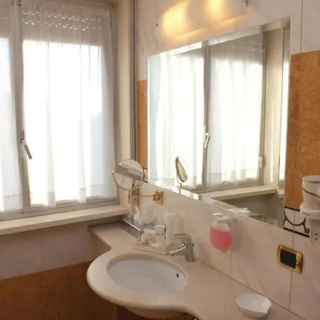 La Bussola Hotel 4*