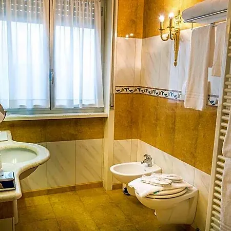 Lvg Collection - La Bussola 4*