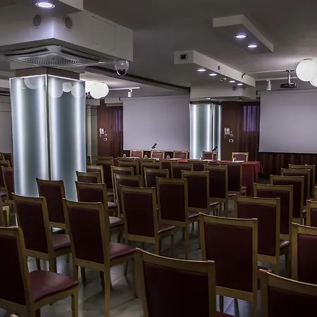 Lvg Collection - La Bussola Hotel