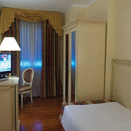 Hotel Lvg Collection - La Bussola Novara