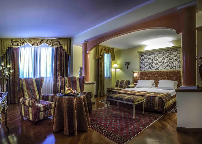 Lvg Collection - La Bussola 4*
