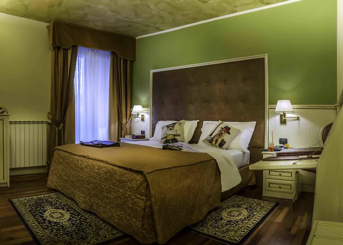 Lvg Collection - La Bussola 4*